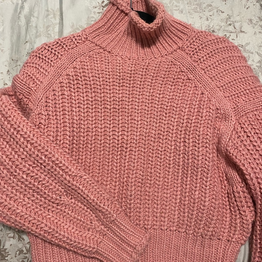 Knit sweater